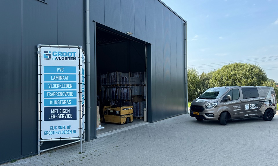 groot in vloeren vestiging
