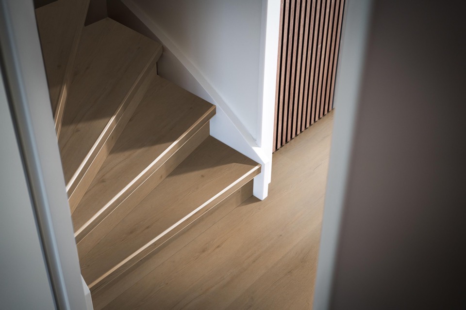 ambiant traptreden set pvc vivero warm oak
