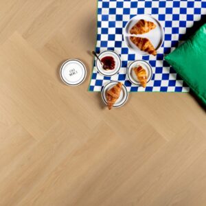 douwes dekker | visgraat croissant – plak pvc